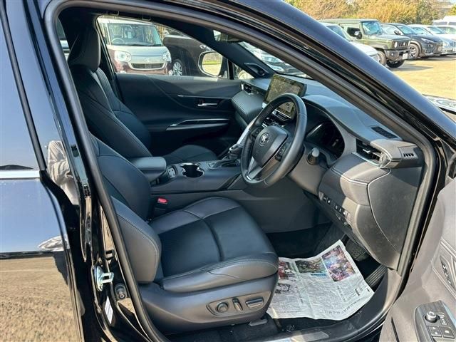 TOYOTA HARRIER HYBRID 2025 Image 31