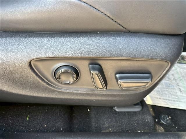 TOYOTA HARRIER HYBRID 2025 Image 31