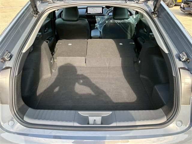 TOYOTA PRIUS 2024 Image 31