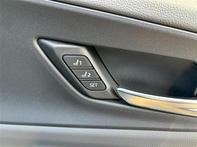 TOYOTA PRIUS 2024 Image 31