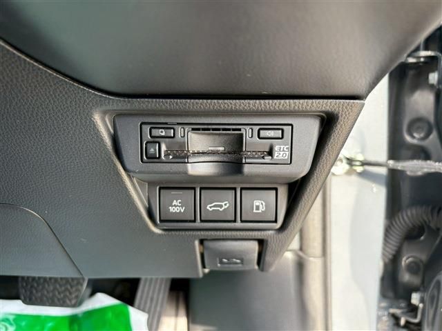 TOYOTA PRIUS 2024 Image 31