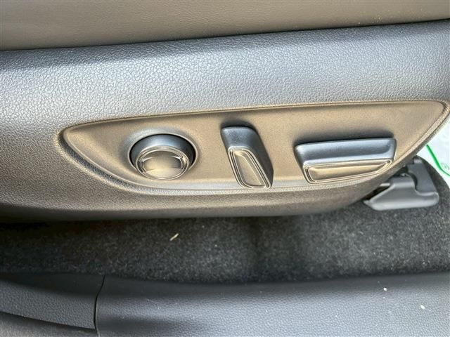 TOYOTA RAV4 HYBRID 4WD 2024 Image 31