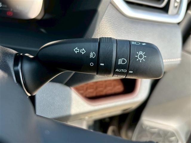 TOYOTA RAV4 HYBRID 4WD 2024 Image 31