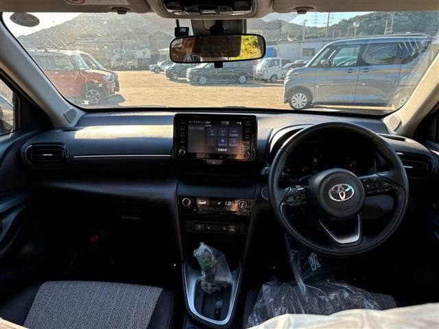 TOYOTA YARIS CROSS HYBRID 2022 Image 31