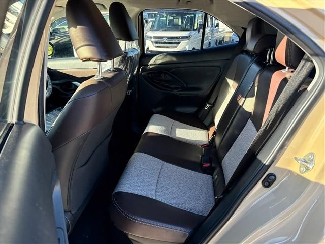 TOYOTA YARIS CROSS HYBRID 2022 Image 31