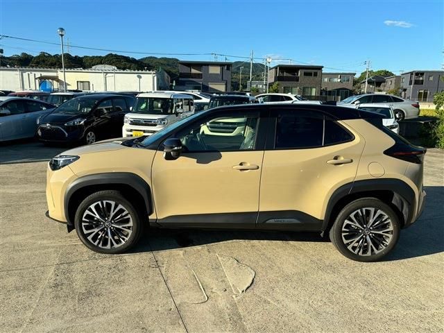 TOYOTA YARIS CROSS HYBRID 2022 Image 31