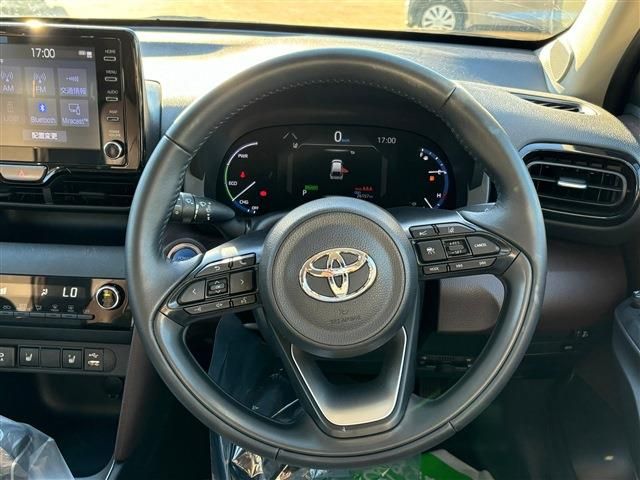 TOYOTA YARIS CROSS HYBRID 2022 Image 31