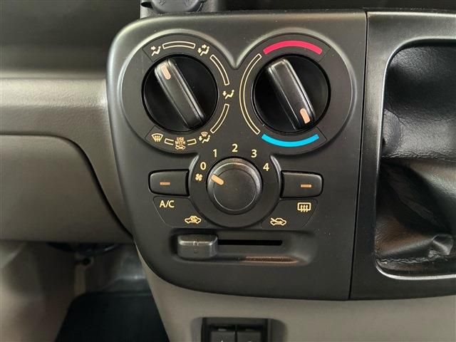 SUZUKI EVERY VAN 4WD 2022 Image 31