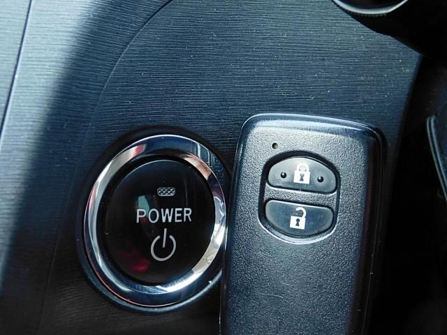 TOYOTA PRIUS 2009 Image 31