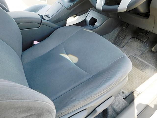 TOYOTA PRIUS 2009 Image 31