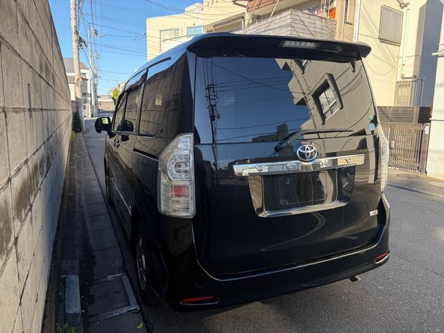 TOYOTA VOXY 4WD 2012 Image 31