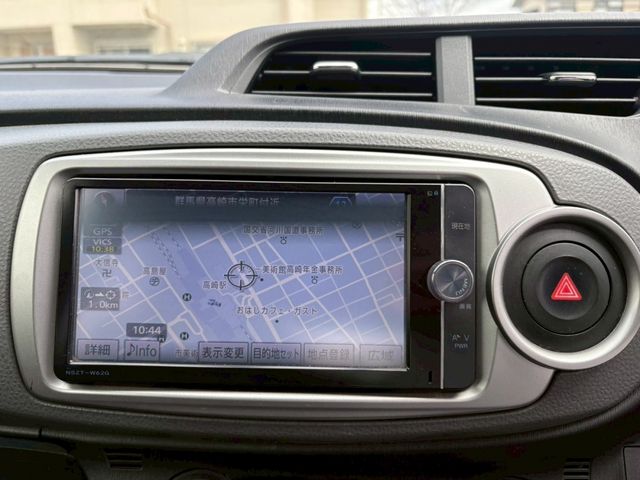 TOYOTA VITZ 2012 Image 31