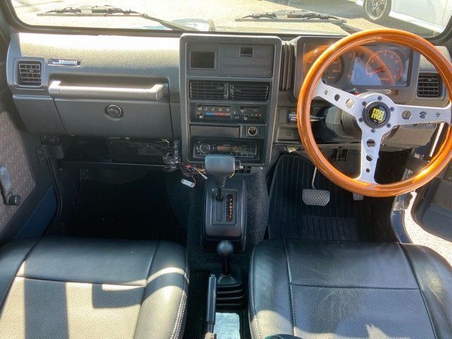 SUZUKI JIMNY VAN 4WD 1995 Image 31