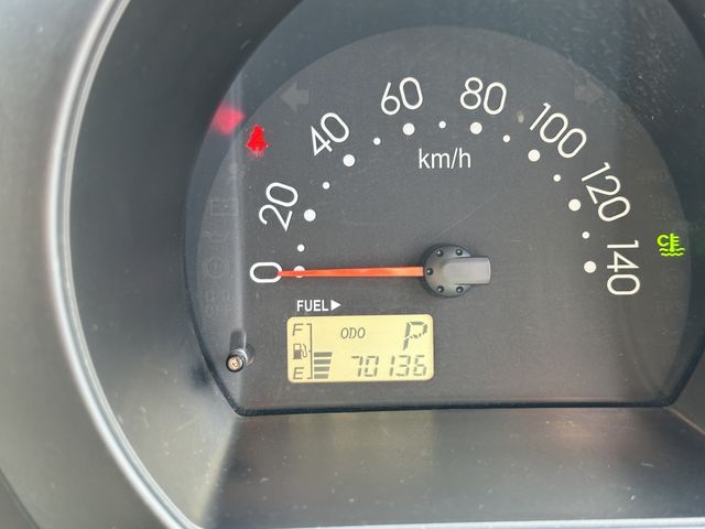 DAIHATSU HIJET CARGO 4WD 2014 Image 31