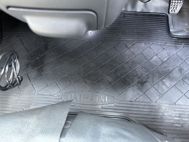 DAIHATSU HIJET CARGO 4WD 2014 Image 31