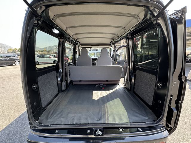 DAIHATSU HIJET CARGO 4WD 2014 Image 31