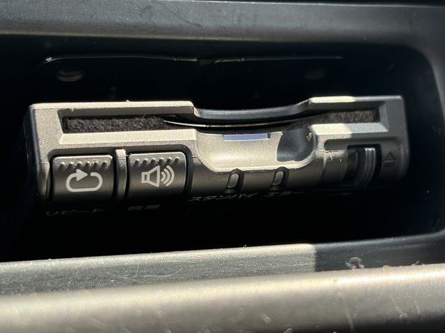 DAIHATSU HIJET CARGO 4WD 2016 Image 31