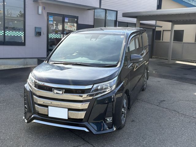 TOYOTA NOAH 2017 Image 31