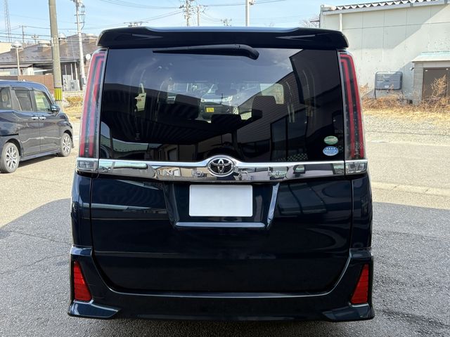 TOYOTA NOAH 2017 Image 31