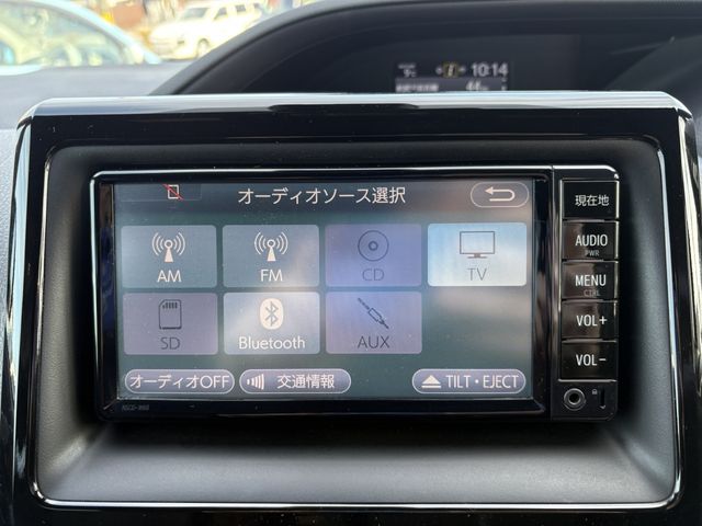 TOYOTA NOAH 2017 Image 31