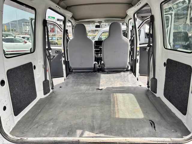 DAIHATSU HIJET CARGO 4WD 2015 Image 31