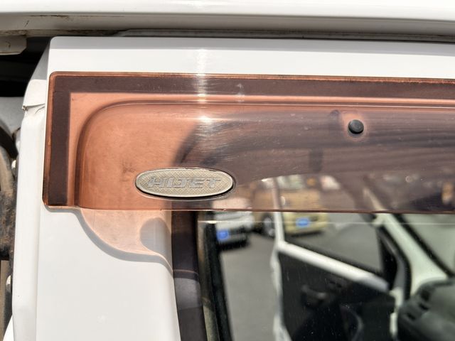 DAIHATSU HIJET CARGO 4WD 2015 Image 31