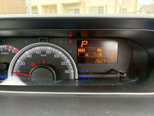 SUZUKI WAGON R 2019 Image 31