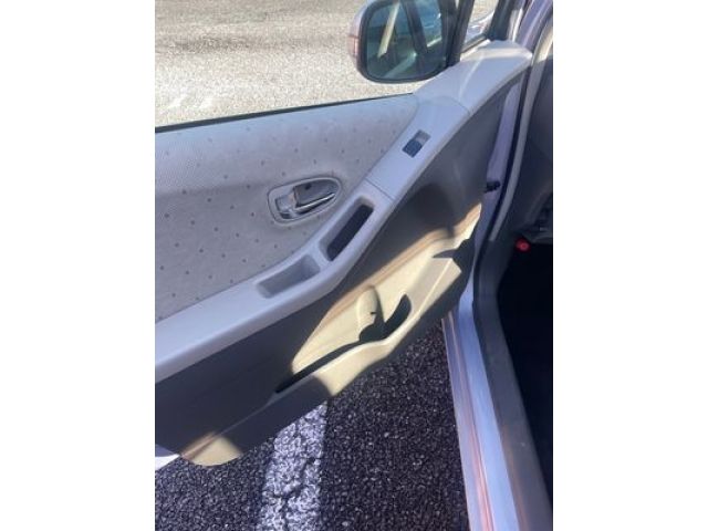 TOYOTA VITZ 2008 Image 31